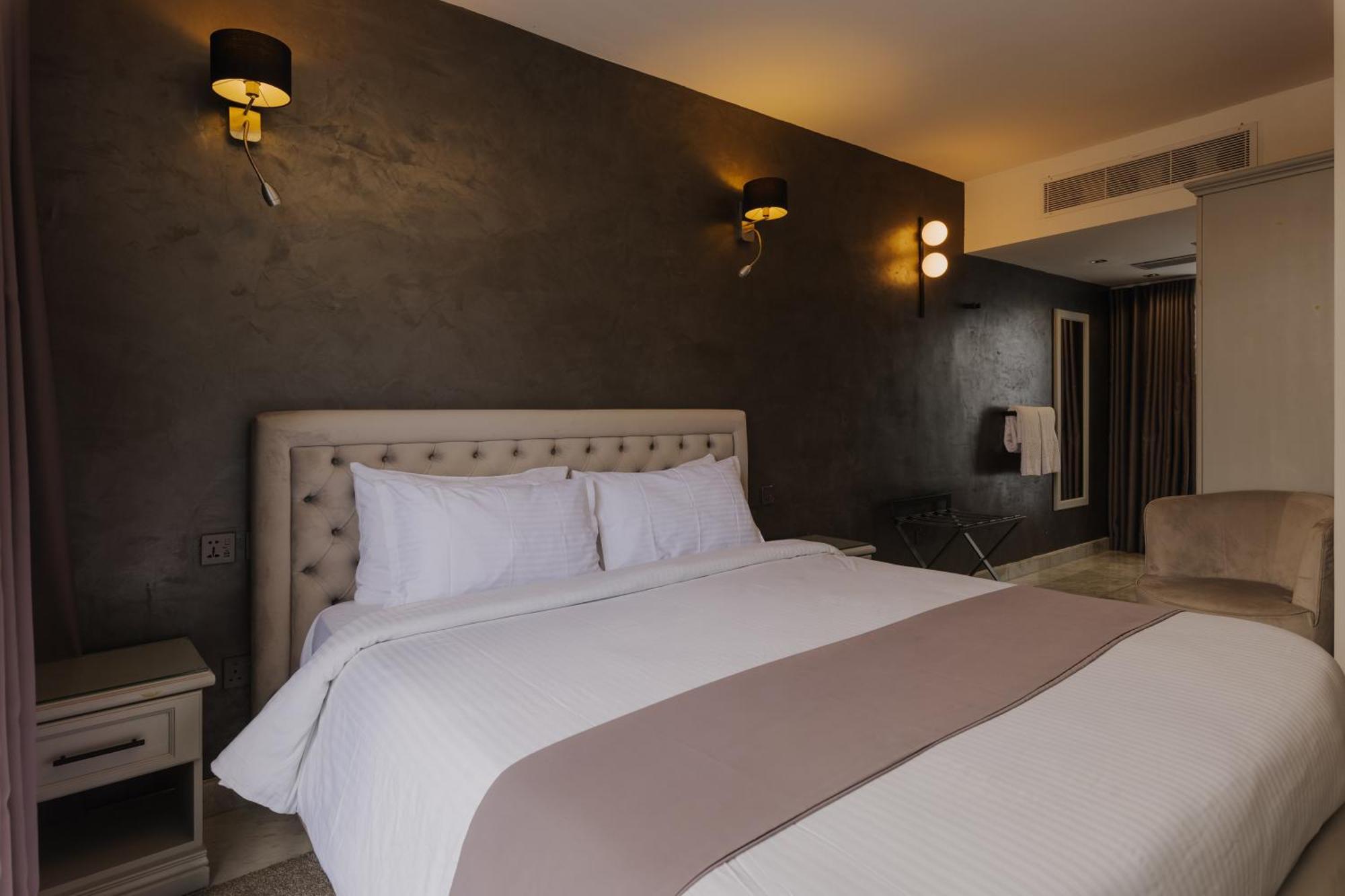 Casa Reale Boutique Hotell *